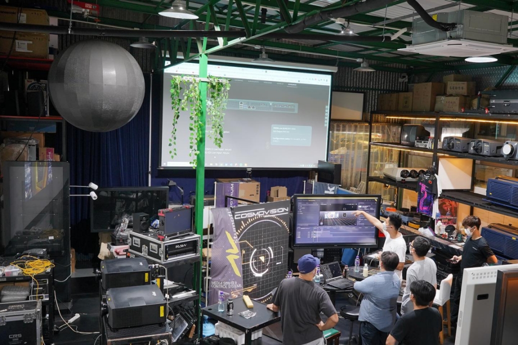 首页关于我们左侧图